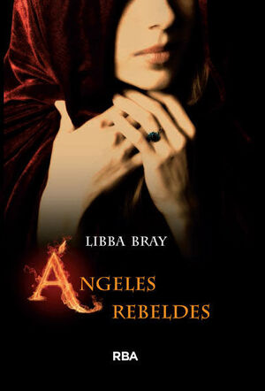 ÁNGELES REBELDES