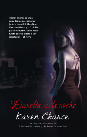 ENVUELTA EN LA NOCHE